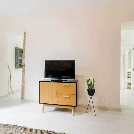 Sleep Y Ferreries19 Apt For Romantic Getaway * Girona